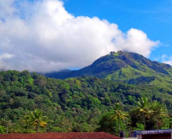 9 Best Tourist Places of Kerala